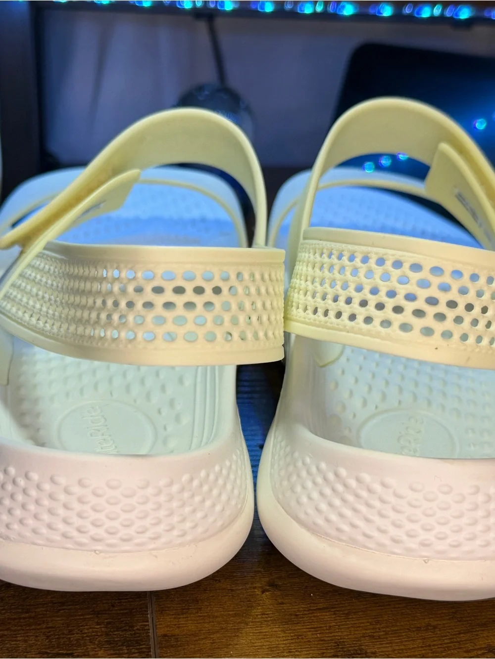 CROCS lightweight kids